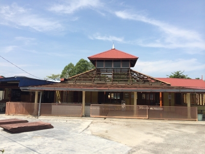 Masjid Jamek ,Simpang Lima,Parit Buntar